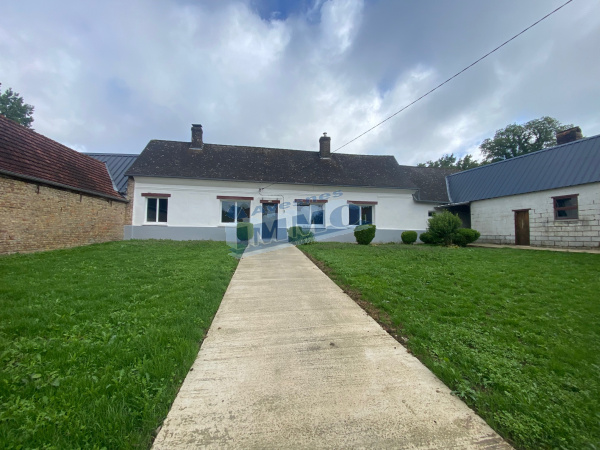 Offres de location Maison Avesnes-le-Comte 62810